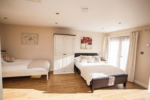 Redhill  Accommodation Bristol Airport מראה חיצוני תמונה